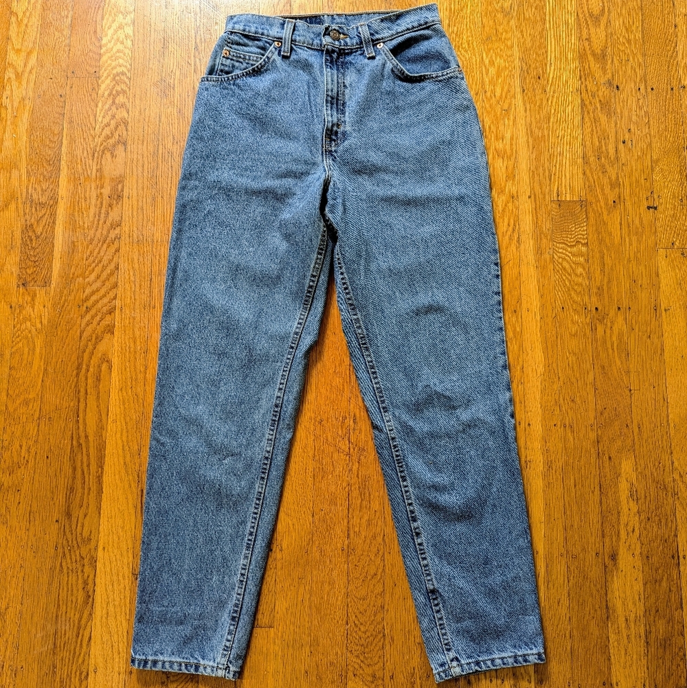Levi's Classic Blue High-Waist Straight Leg Jeans